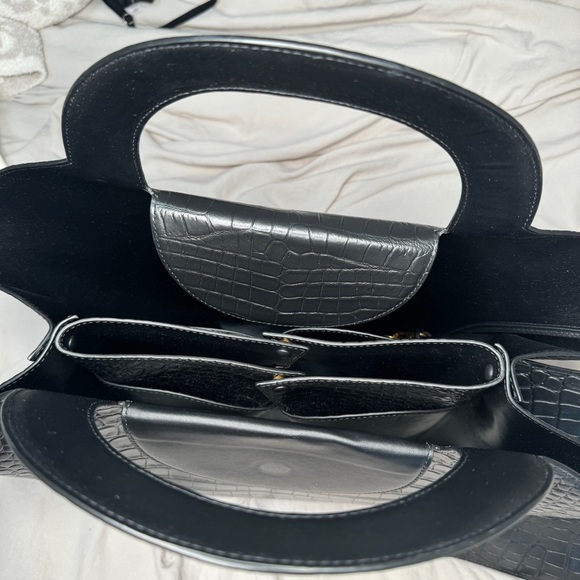 Bottega Veneta Skypper Croc Embossed Leather Tote - Picture 8 of 10